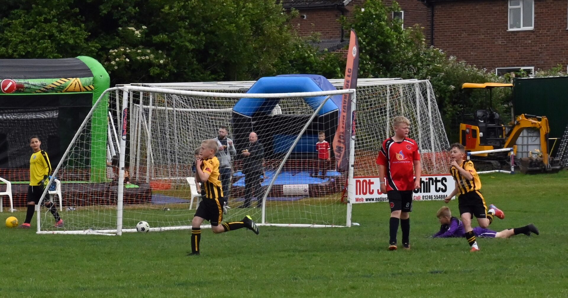 SUCCESSFUL START TO FESTIVAL OF FOOTBALL - New Tupton Ivanhoe F.C.